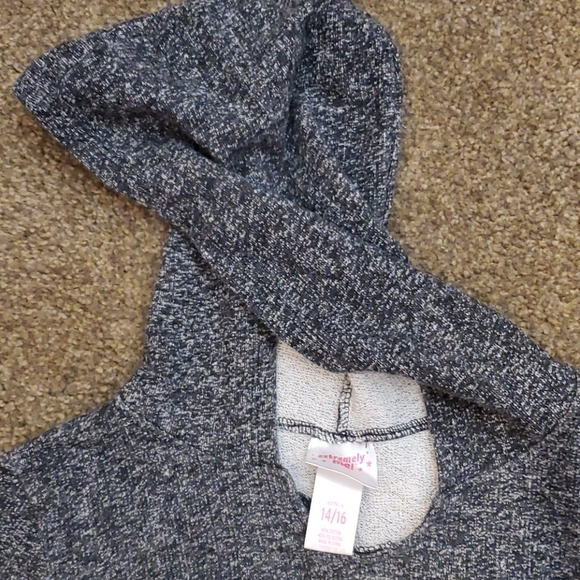 Bundle Tops for Girls - Picture 9 of 9